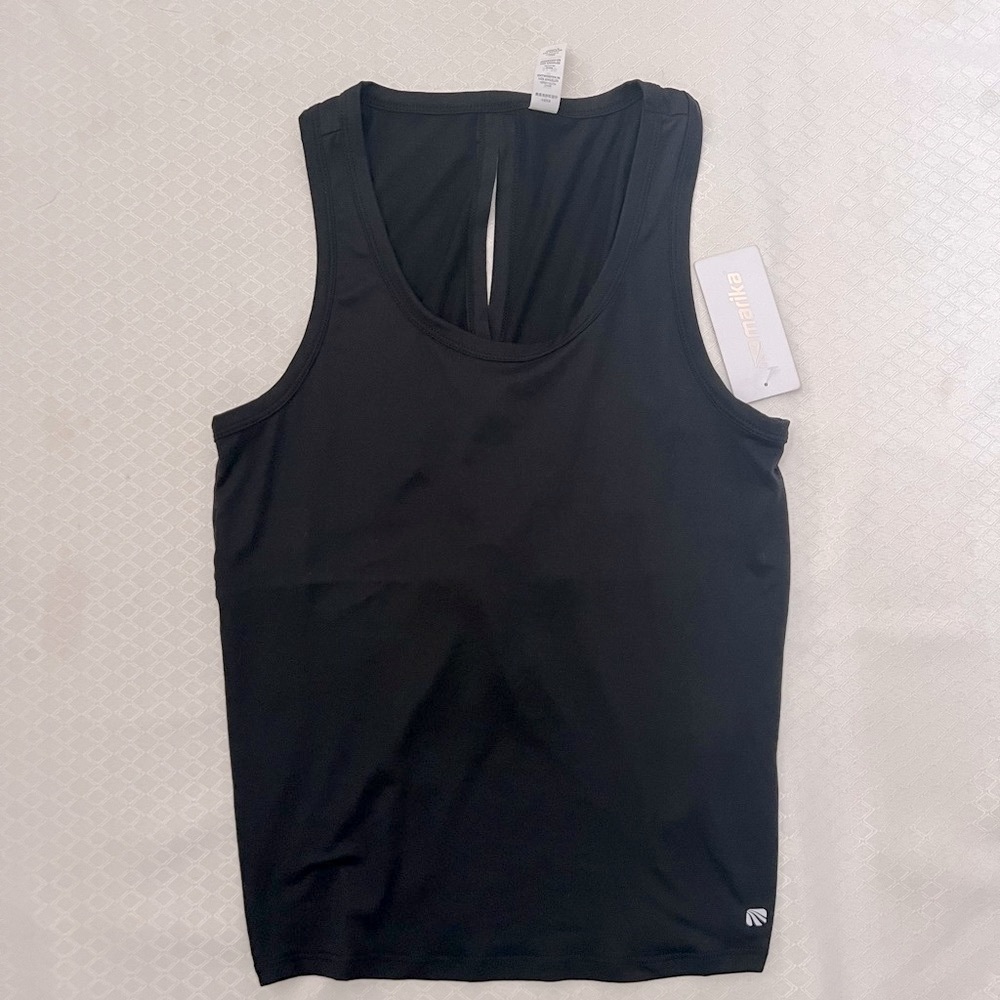 Marika tank top with twist in back size small black